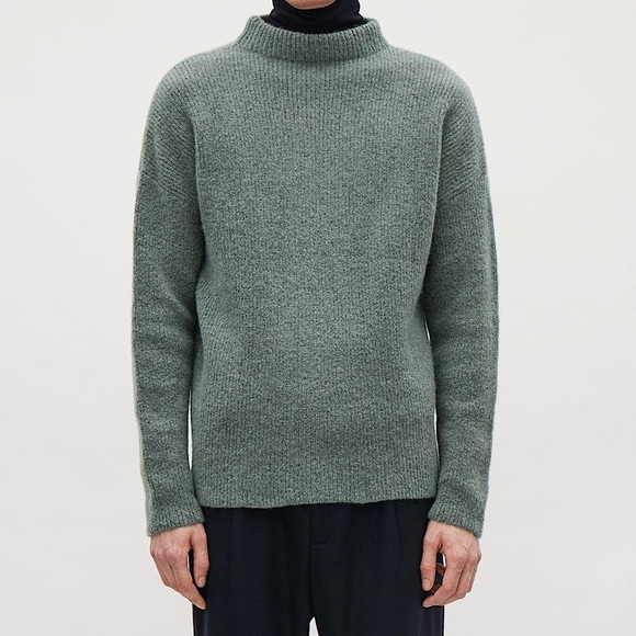 COS Oversized Wool-Blend Ribbed Turtleneck Knit Jumper Sweater, Olive Green, S - Picture 1 of 13